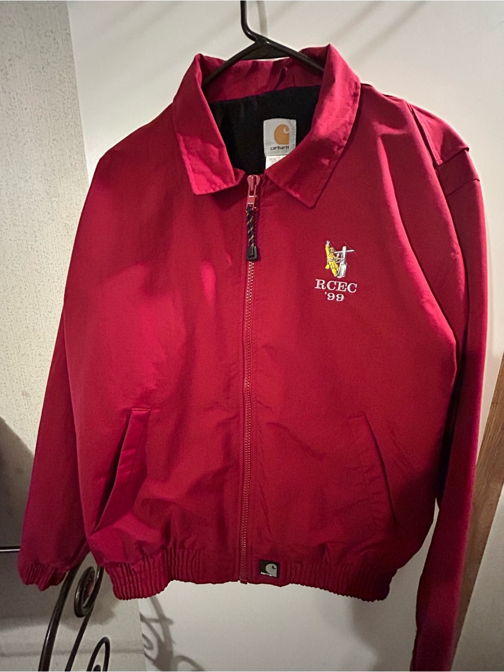 Carhartt Men’s Red Zip-Front Jacket